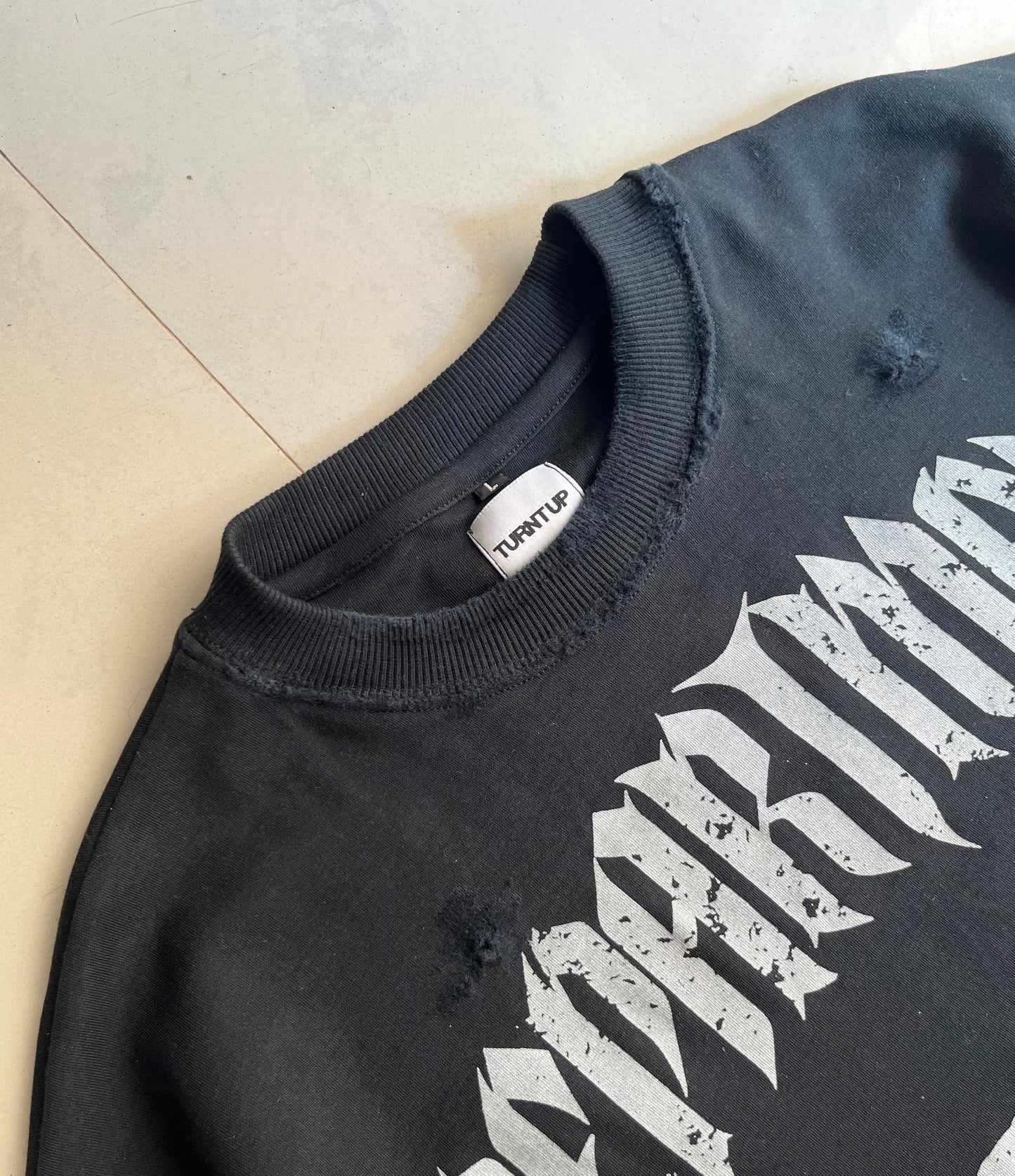 SKULL DEPARTMENT DISTRESSED T-SHIRT