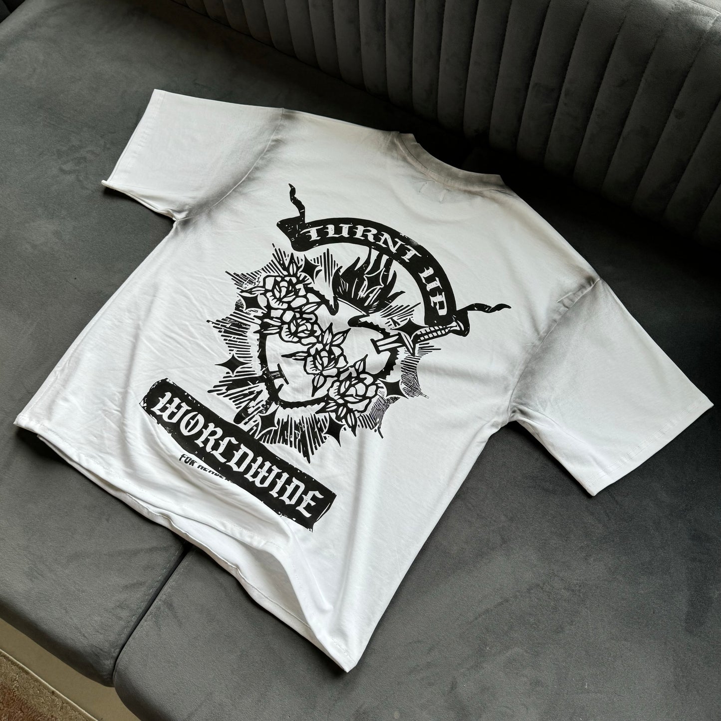 EA RHINESTONE T-SHIRT