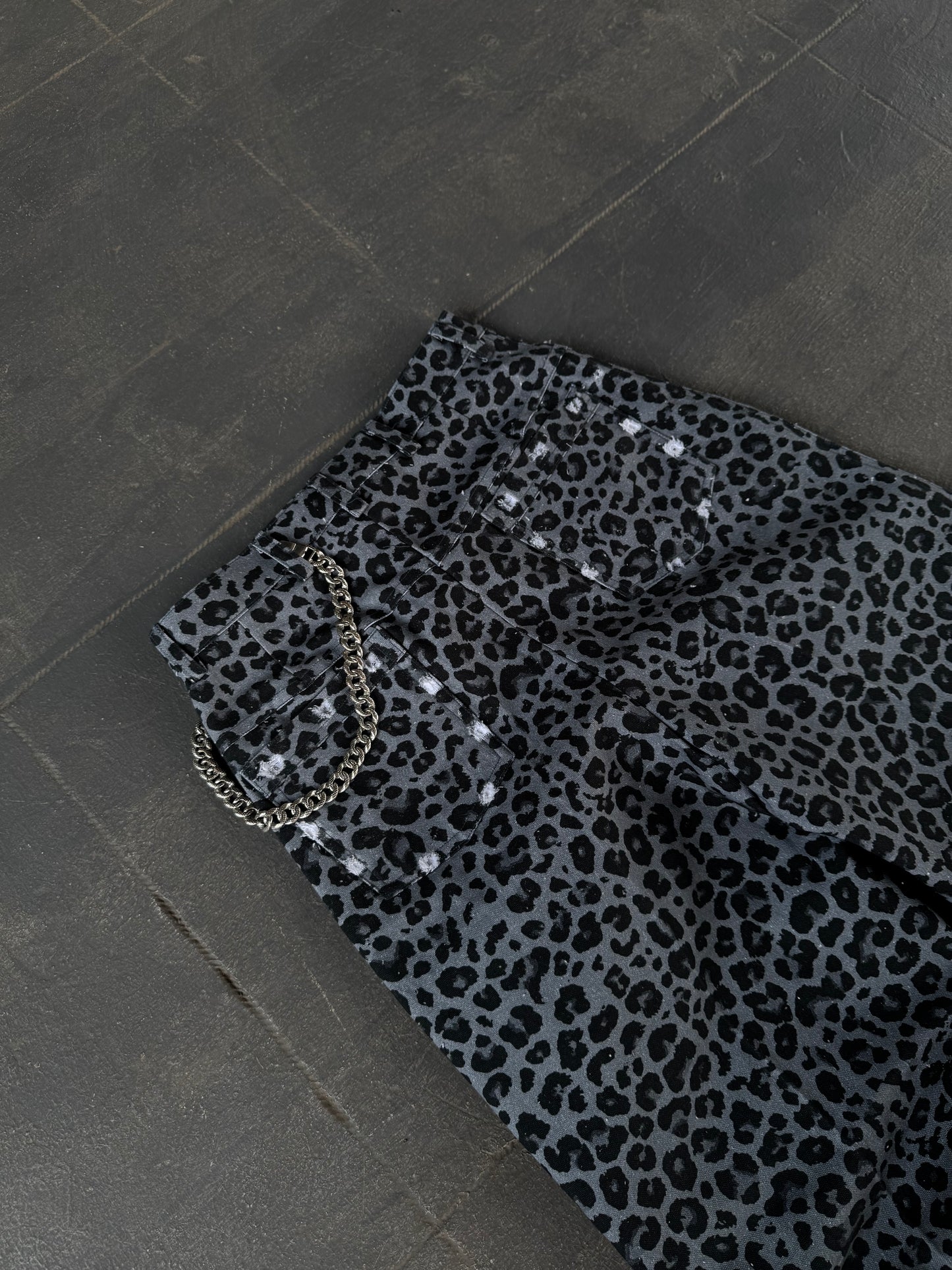 GREYSNOW LEOPARD INSPO CANVAS PANTS