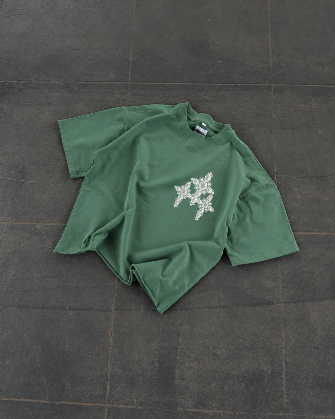 EMBELL DUSK GREEN TEE