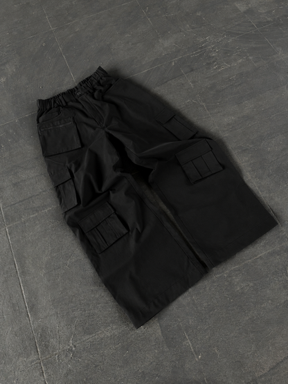 BLACK HEAVY UTILITY POCKET CARGO