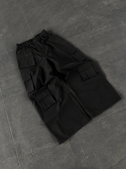 BLACK HEAVY UTILITY POCKET CARGO