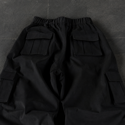 BLACK HEAVY UTILITY POCKET CARGO