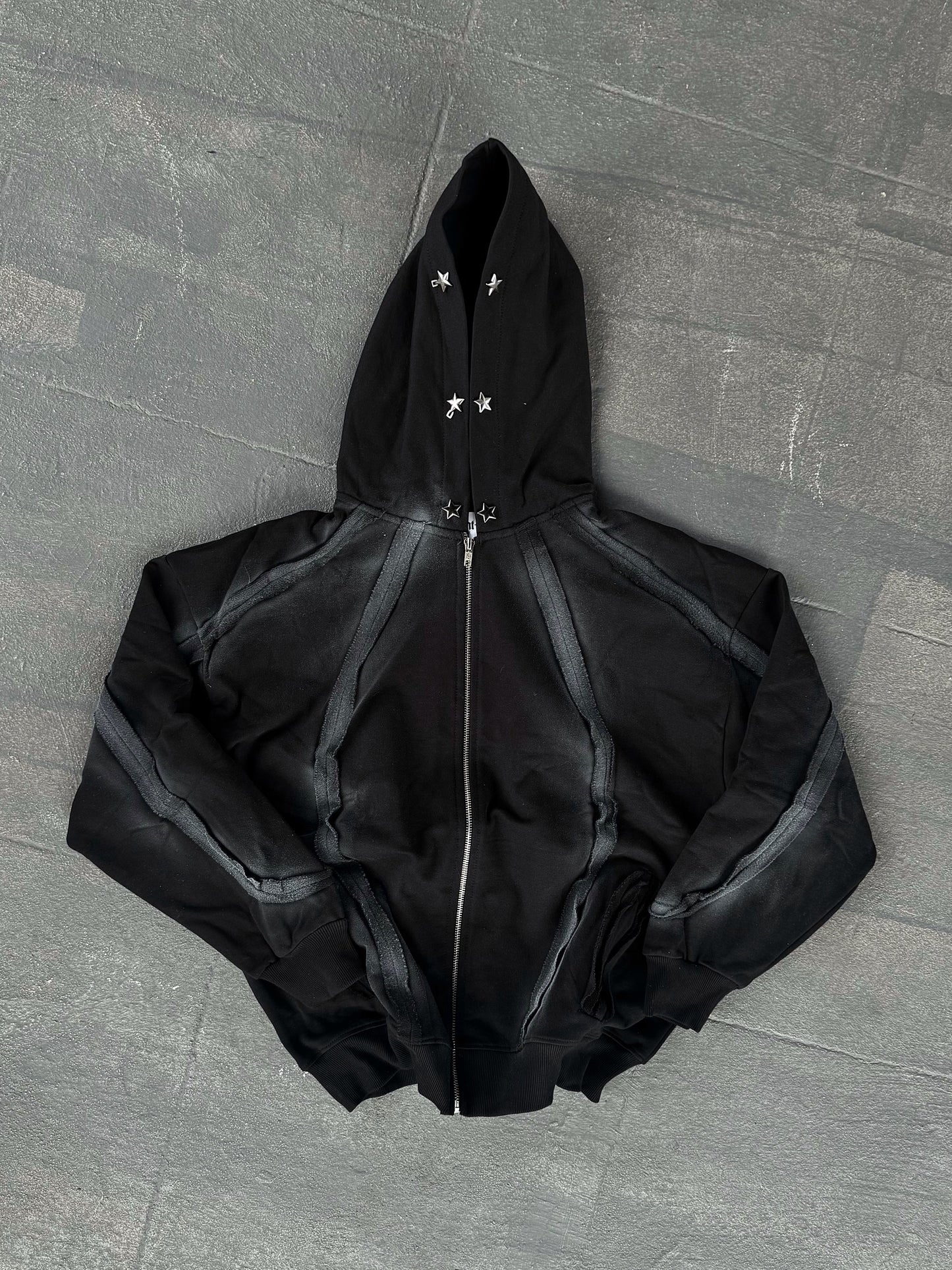 EMBELL FREQUENCY CROPPED HOODIE (LIMITED)