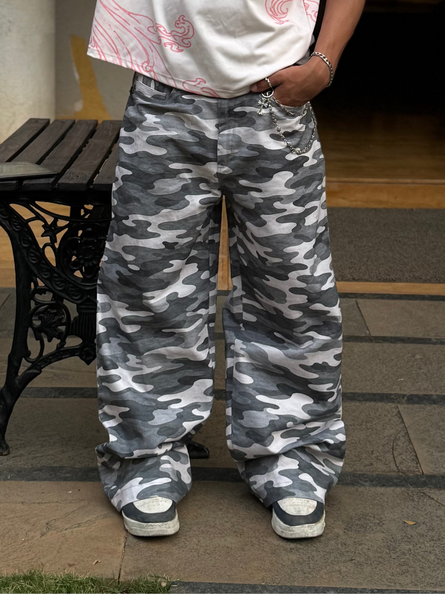 GREY CAMO (1480)