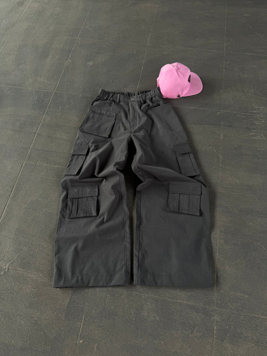 HEAVY UTILITY POCKET CARGO