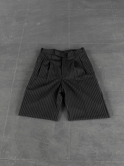 PLEATED PINSTRIPE JORTS