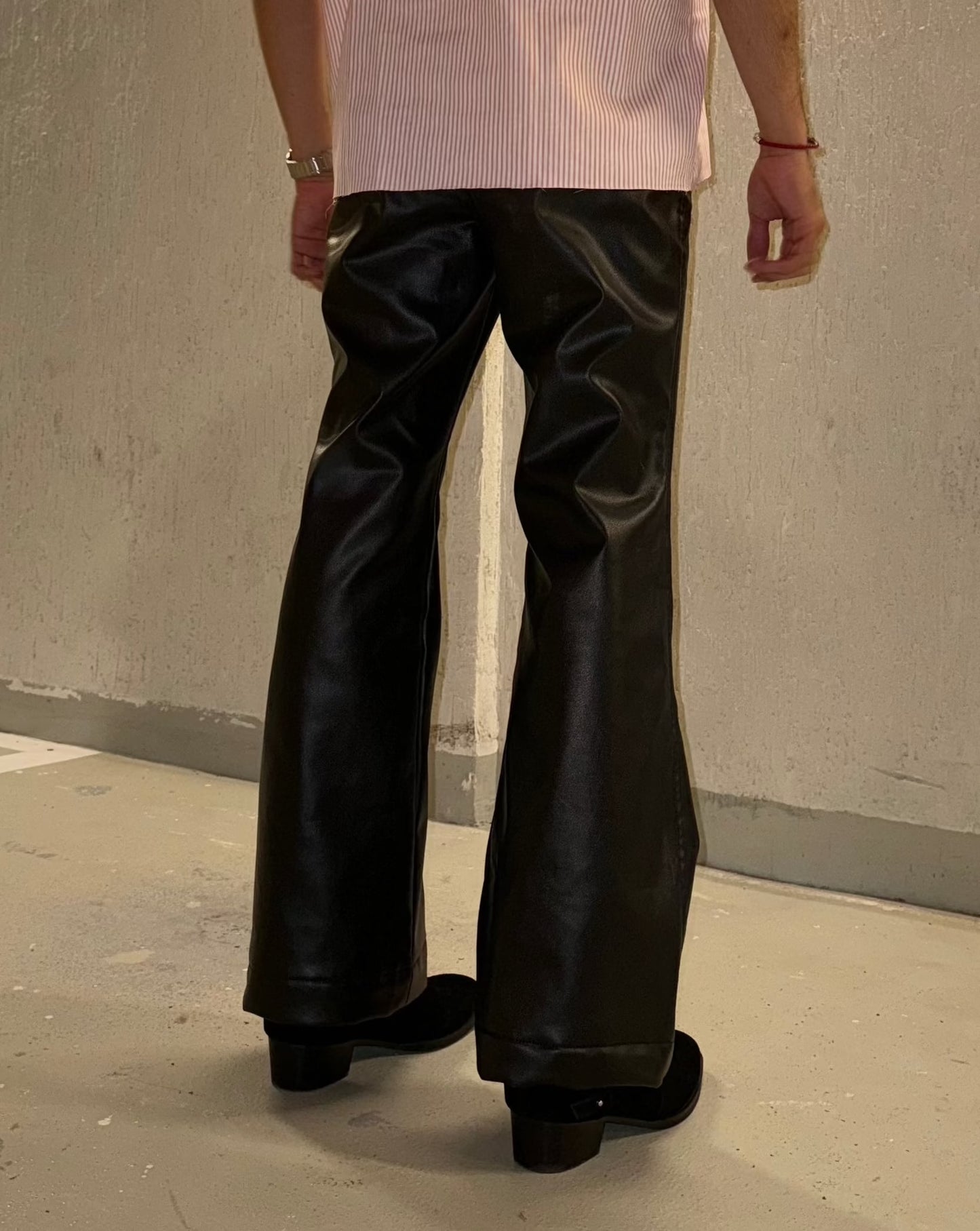 FLARED LEATHER PANTS