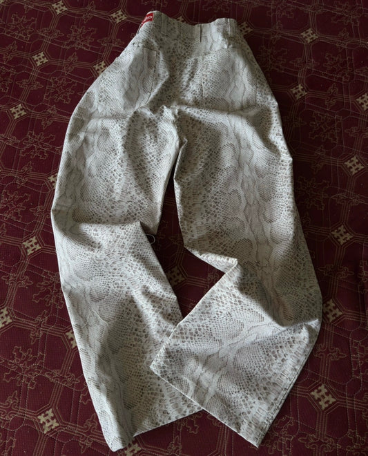 SNAKE PRINT CANVAS PANT
